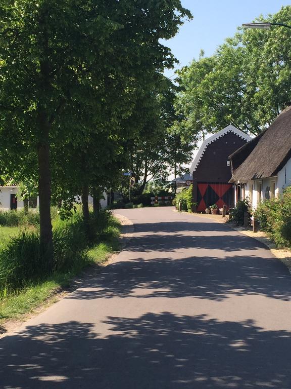 De Vink Bed & Breakfast Abcoude Exterior photo